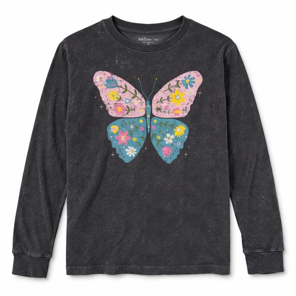 Butterfly Animal graphic tee 100% cotton cozy insects grannycore pastel easter